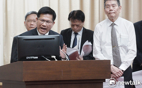 華航董座不動如山 林佳龍：他對過去狀況不了解