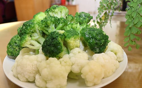 趁年輕「存骨本」！國健署3招有效延緩骨質疏鬆