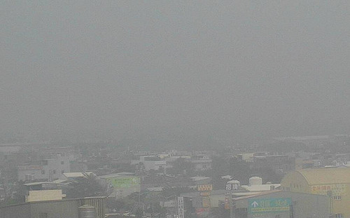 中國霾害入侵台灣！西半部空品一片橘