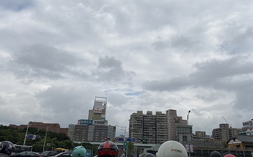 2波冷空氣襲台！北台灣本周溼涼低溫下探15度