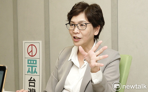 蔡壁如遭撤銷學位 他要求「這2人」道歉、撤不分區立委 網友諷：早知唸逢甲