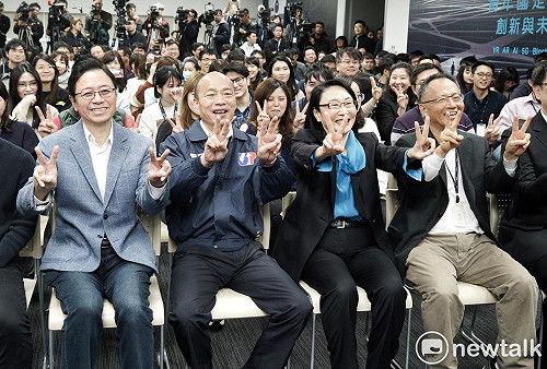 遭蔡拿藍官員貪汙反諷 韓國瑜再搬「救援王」阿扁