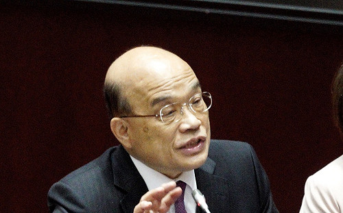 蘇貞昌邀餐敘談紓困 陳時中離席前說「0確診」綠委歡呼