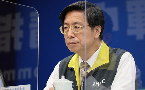 武漢肺炎》中國疫苗受試者出現頭疼發燒副作用！張上淳這樣說