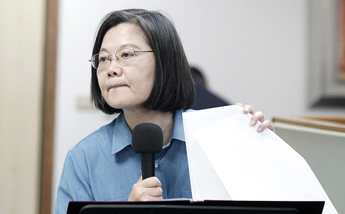 降低藍綠衝突  到許崑源靈堂致意？  蔡英文：已表哀悼之意