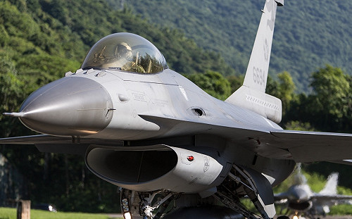 漢光進入「實兵演習」  F16戰機升空捍衛我國空域