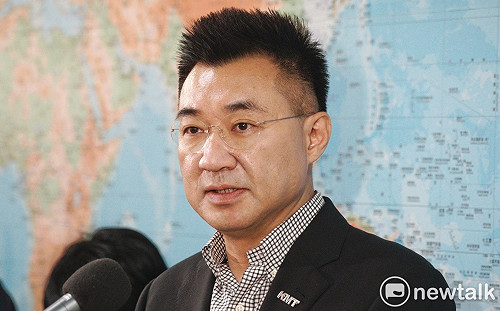 借立院開幹部會挨轟黨國不分 江啟臣：有問題去問游錫堃