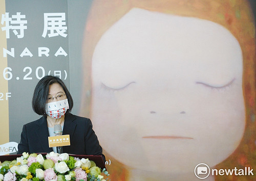 奈良美智首度來台辦特展 蔡英文:蔡想想也被動員了