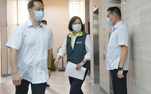 疫情增溫！蔡英文籲：越多人接種疫苗 台灣越安全