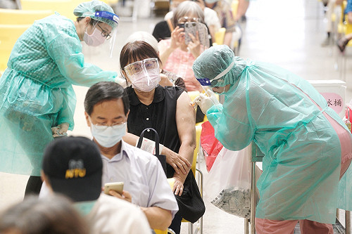 重症患者「肺纖維化」照片曝光！蘇一峰：快去打疫苗