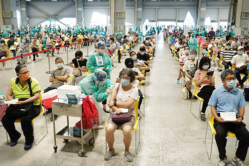 莫德納對付Delta病毒效益高！英研究：完整施打兩劑保護力達80%