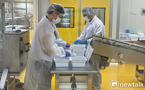 高端論文數據僅有施打二劑之效果！潘建志質疑：只打一劑會產生抗體嗎？