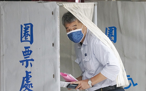 張亞中痛批蔡英文獨裁 再這樣國民黨真的會亡黨