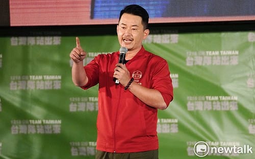 陳柏惟喊 :「阿公，我決定要入陣了」、宣布加入民進黨