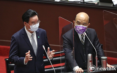 旅烏台生沒PCR返國受阻 吳釗燮：溝通上有誤會