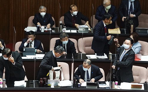 福食輸台行政命令 朝野決議由立院交5委員會審查