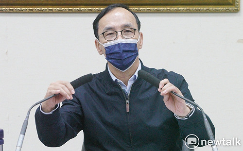 學者曝郭彥均對話截圖「問題點」 質疑國民黨往「法律坑」跳