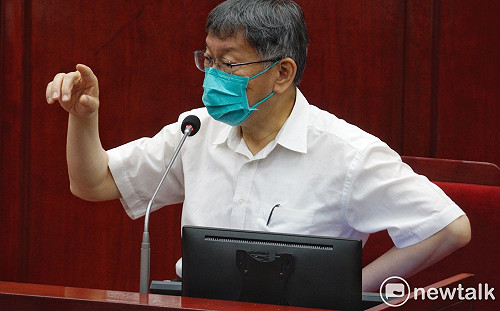 吵「中國」定義 柯文哲怒嗆簡舒培：你水準不夠 無法評斷我