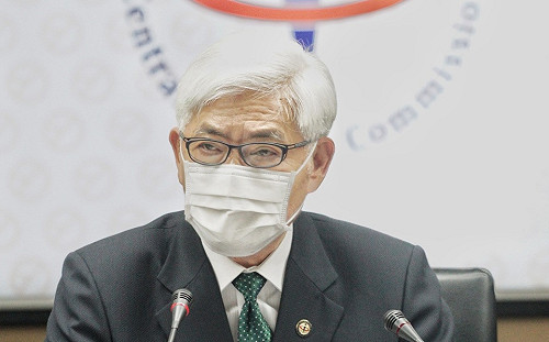 網傳｢街訪、網路調查也算民調｣是新規定？中選會：謠言勿以訛傳訛