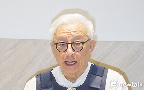 評民進黨雖敗未潰　曹興誠：總統人選難產將成藍致命傷