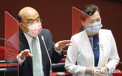 台股重挫  蘇貞昌信心喊話：會對衝擊做相關因應　