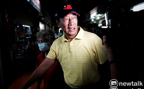 「上書習近平願俯身成墊腳石」許美華：郭台銘為選總統可賣台舔跪