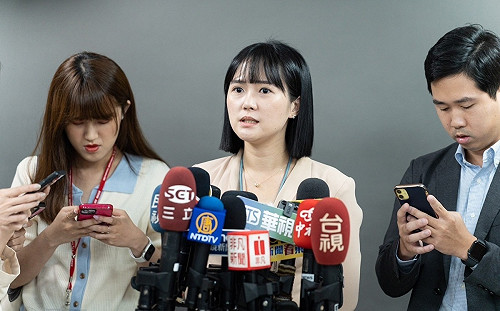 「藍白合」會前二次會恐破局 柯辦批國民黨討價還價、球員兼裁判