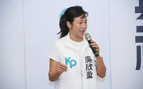 吳欣盈放棄美國籍「因為錢」?黃帝穎：和2014年美國肥咖條款有關