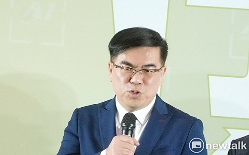 環境部三大新政策曝！部長彭啟明：碳收費辦法最快8月底公布