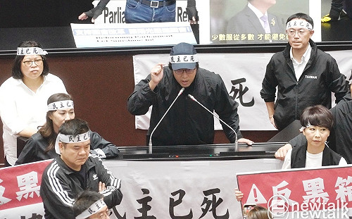 立院二讀通過調閱委員會 得要求法人、團體及社會關係人提供文件