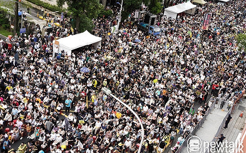 謝步智觀點》柯P的夢魘來了！ 青鳥要吃光小草 民眾黨2026恐進ICU