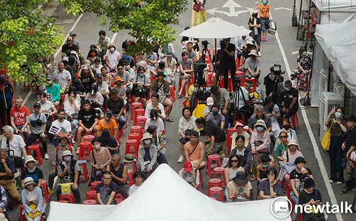 「青鳥」再聚 濟南教會單日備5千份「民主粥」補給