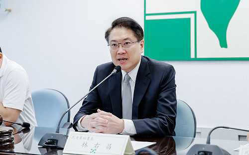 凱米颱風襲台 林右昌指示民進黨公職掌握應變