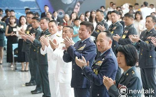 成為首位阿美族海軍少將  劉勝山勉勵同胞：努力、專業就有機會 