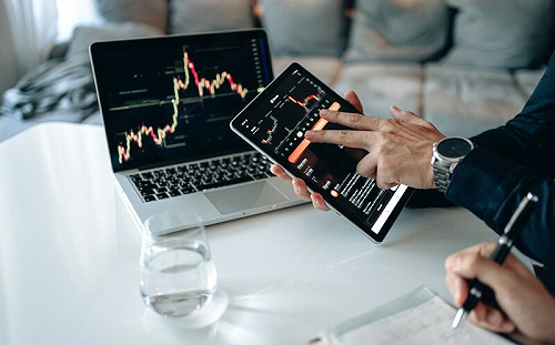 國安基金續護盤! 57天砸77億帳面賺近12億