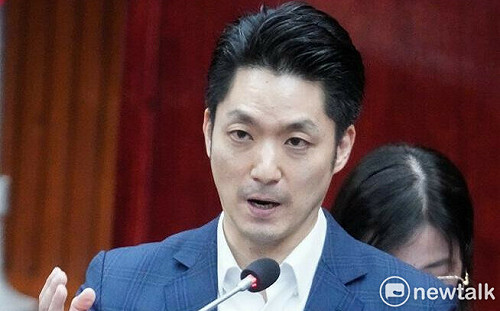 簡舒培轟管索資「別繼承獨裁者DNA」 蔣萬安反酸：理虧心虛才撤文