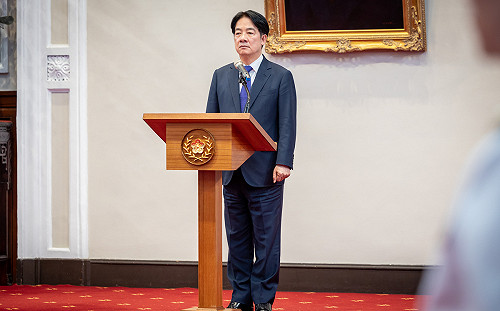 首出面談勞動部霸凌案　賴清德致歉：嚴查嚴辦還離世同仁公道