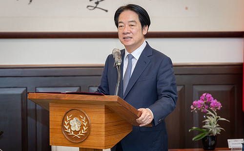 綠委集體封殺劉靜怡  羅智強：對賴清德「造反風暴」的開始