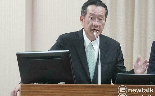 郭璽稱潛艦的心臟德商不賣了 顧立雄：並非屬實