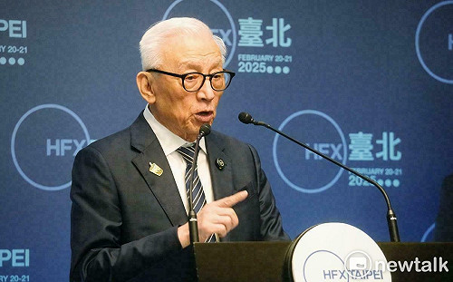 批立院中共地下黨員喊發1萬是喪葬費  曹興誠：不出來罷免「以後天天都是228」