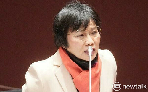 鍾小平藉「一邊一國」喊告 劉世芳嗆：你是「中國台北」議員？