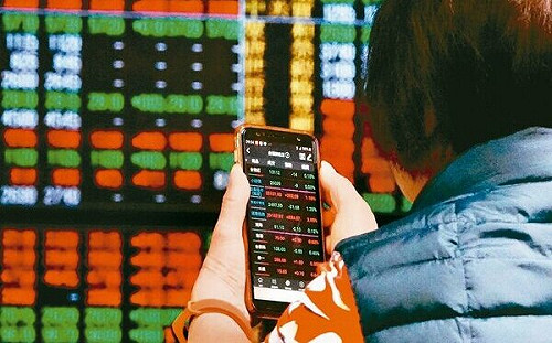 又有市值型ETF調降費用！國泰00922保管費調整後與00878相同