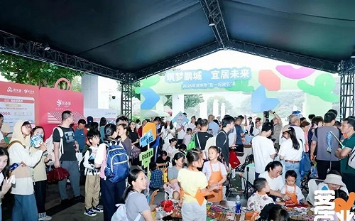 （影）五一連假中國消費疲乏! 多地有人潮卻沒生意 麗江民宿嘆房間賣不出去