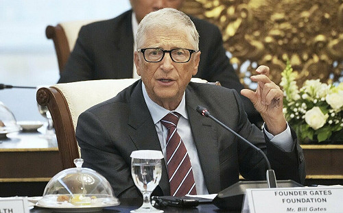 計畫20年內捐出99%財產 比爾蓋茲批馬斯克：正在謀殺貧窮孩童