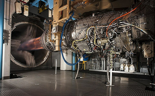 F-35戰機產線罷工！普惠康州廠逾3000工會成員抗議 衝擊F-35引擎生產可能延後交付