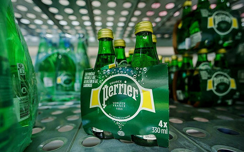 蔡筱穎觀點》跌下神壇?沛綠雅「天然礦泉水」長期不合規!醜聞曝光銷量大幅下滑