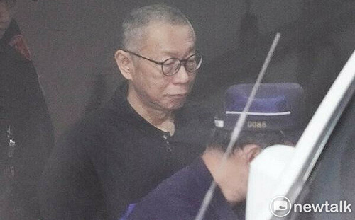 怨求刑28年比殺人犯還久!作家「這比喻」指柯P認罪:就是想ㄠ較低的罰鍰