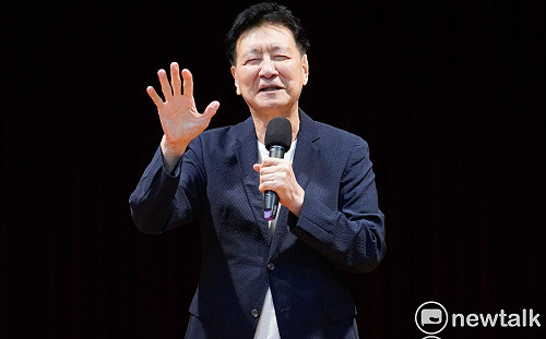 稱中國介選遭邱毅開砲  趙少康認證：「紅統」名嘴都浮出來了