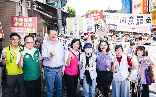 綠營重量級齊站台　何博文籲 823 聯手「拔羅波」