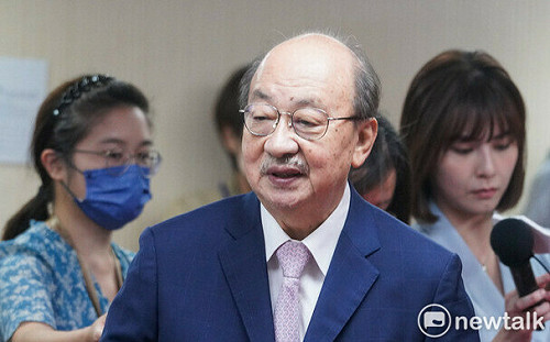 總召保衛戰延燒！ 柯建銘駁斥退位傳聞：強調「六長」改組 